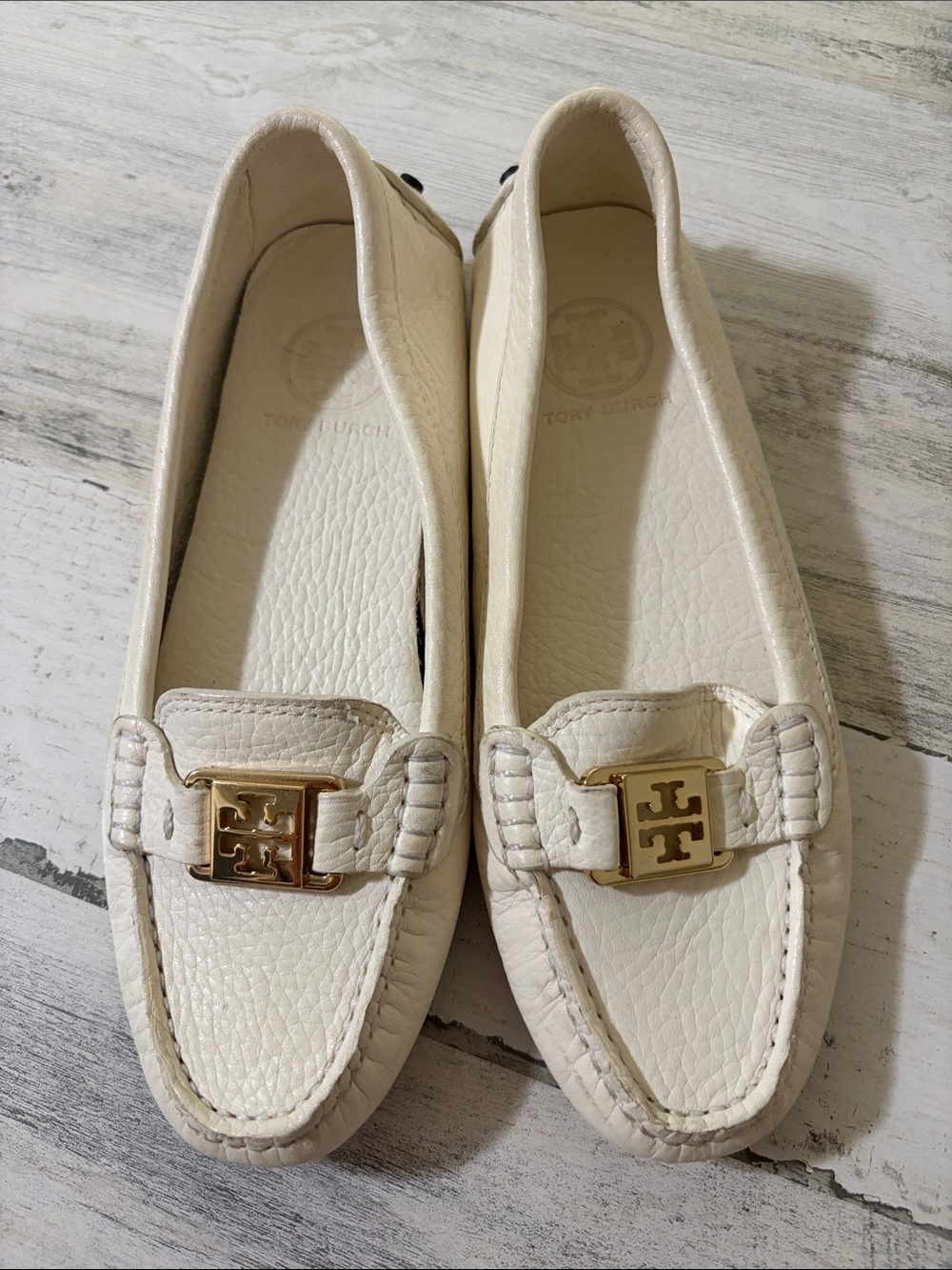 Tory Burch Kendrick Moccasin pebbled leather